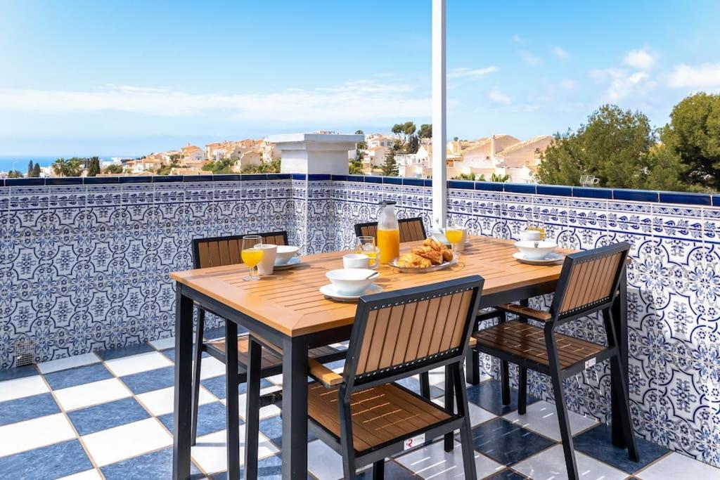 Oasis 16 Apartment Nerja Ngoại thất bức ảnh